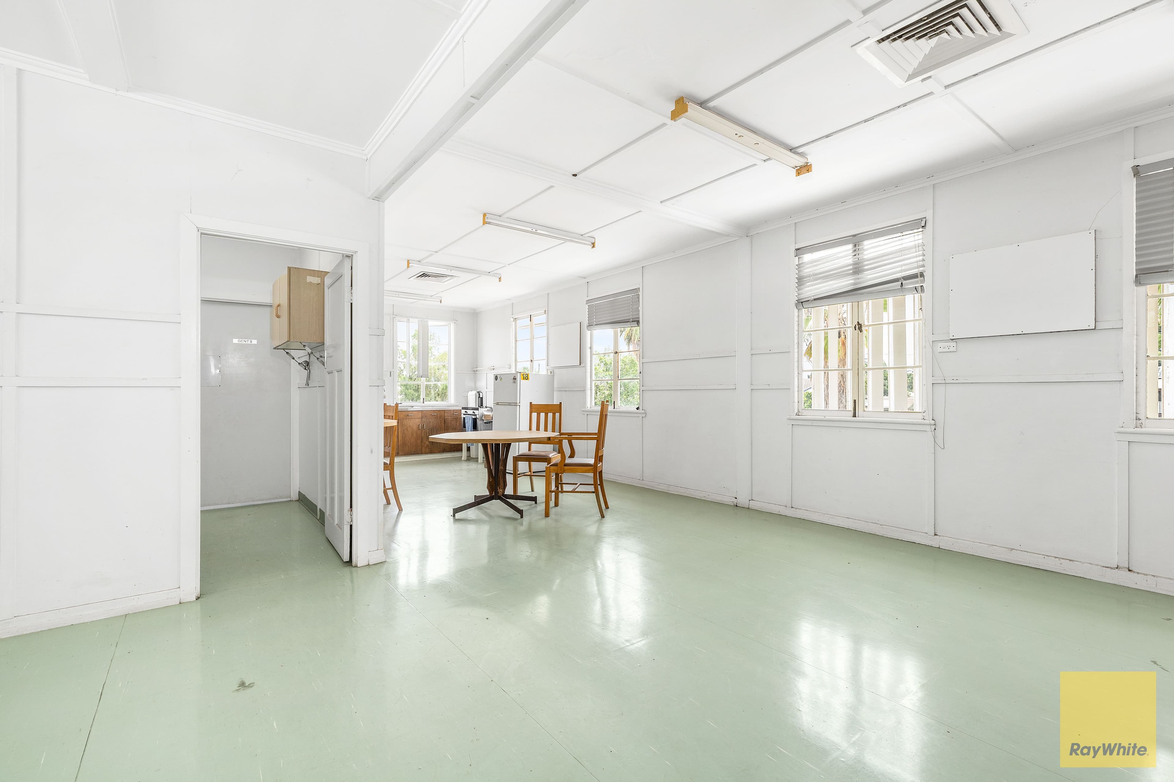 26 Opal Street, Emerald QLD 4720, Emerald - Thumbnail 7