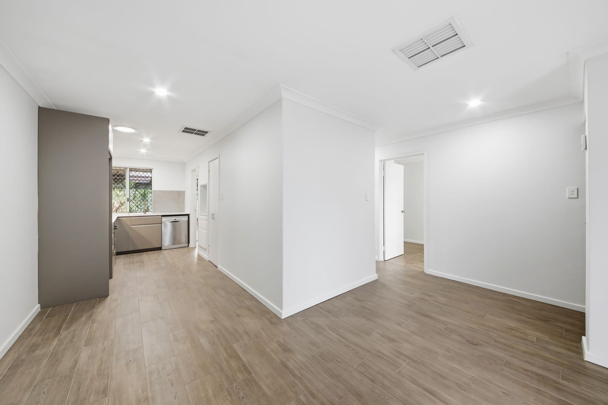 1/8 Newton Street, Bayswater WA 6053, Bayswater - Thumbnail 7