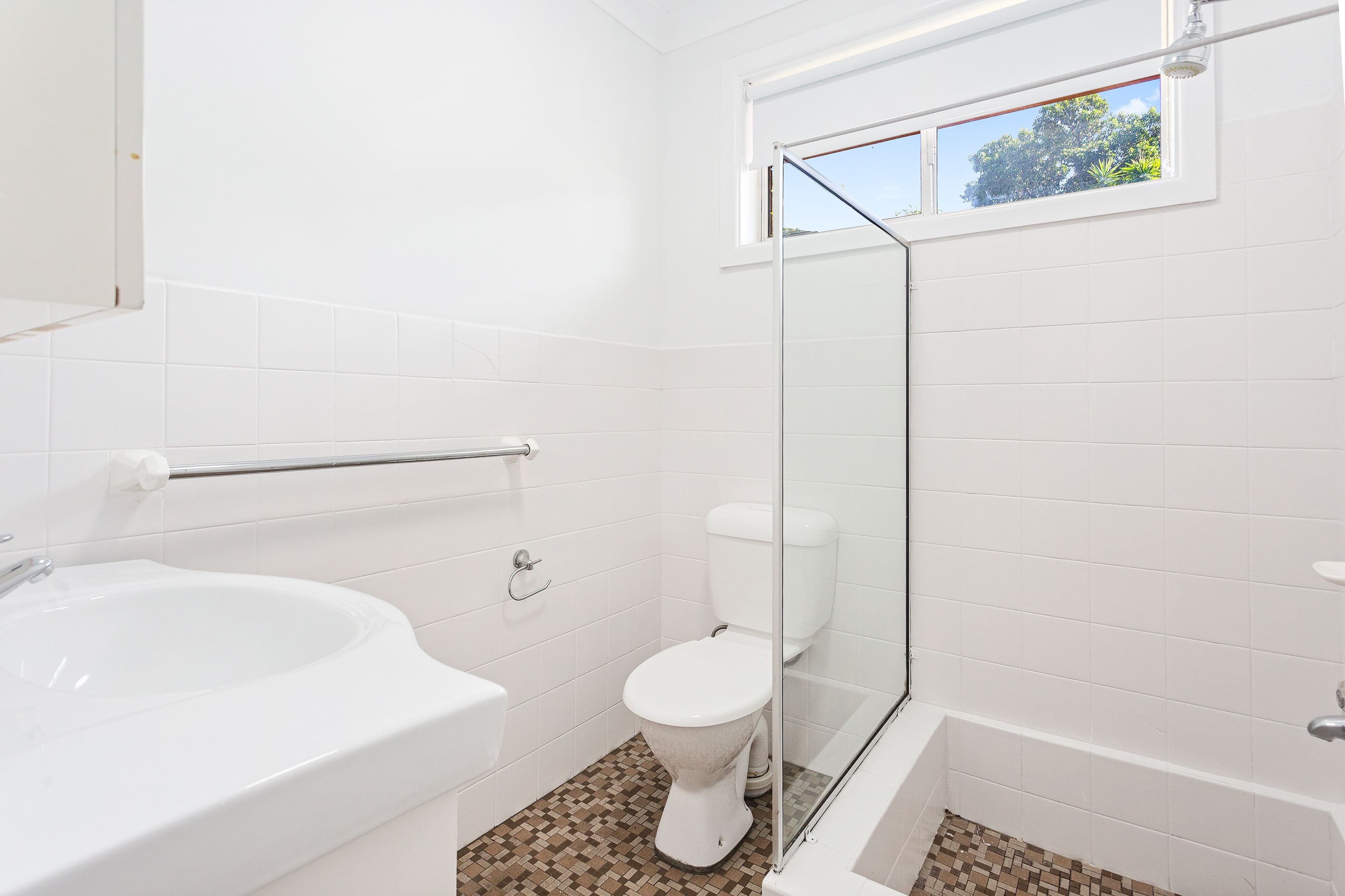 1&2/88 Barina Avenue, Lake Heights NSW 2502, Lake Heights - Thumbnail 7