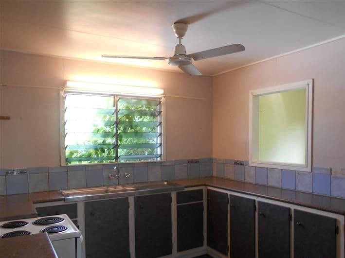 34 Coral Street, Saunders Beach QLD 4818, Saunders Beach - Thumbnail 6
