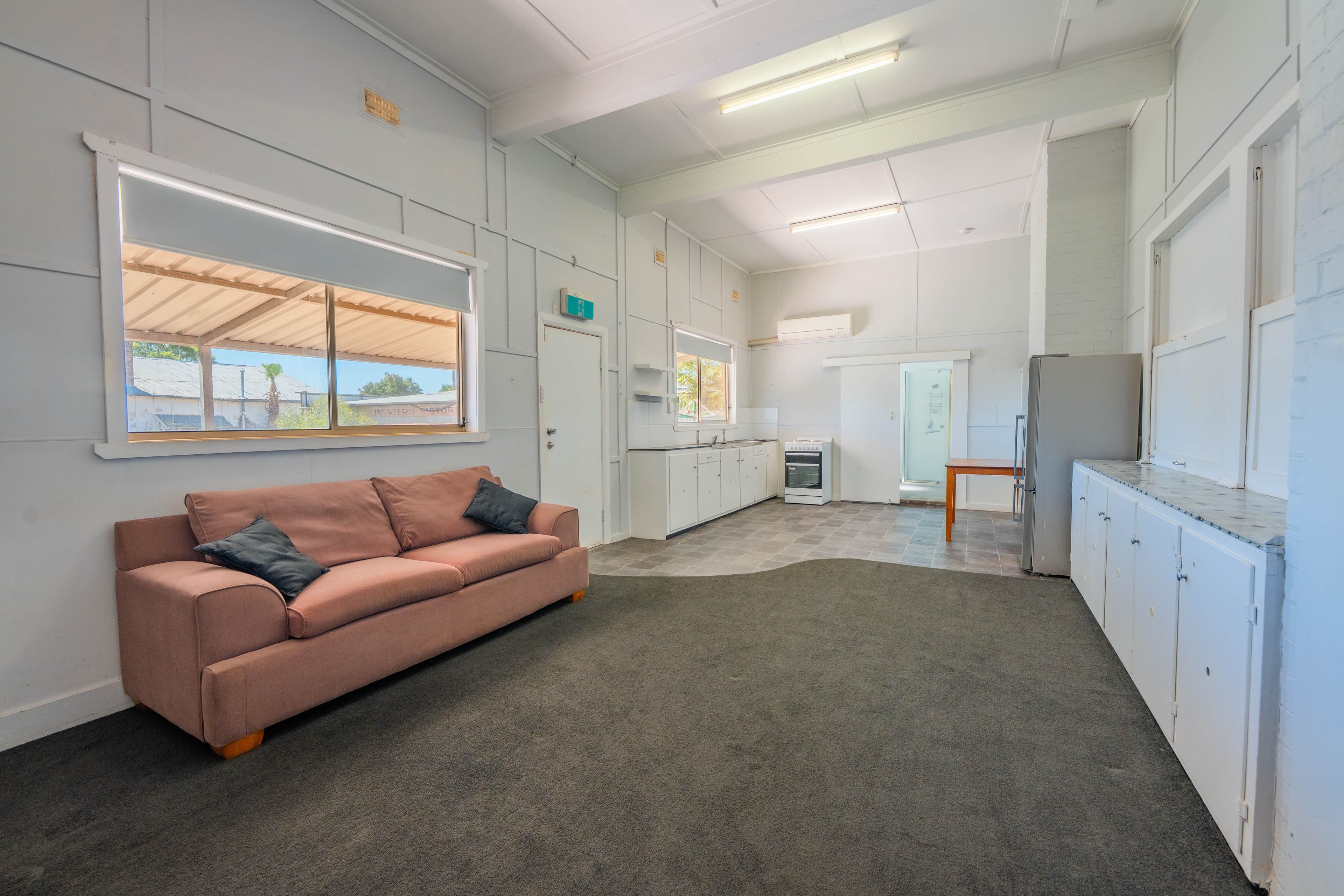 67 Main Street, West Wyalong NSW 2671, West Wyalong - Thumbnail 3