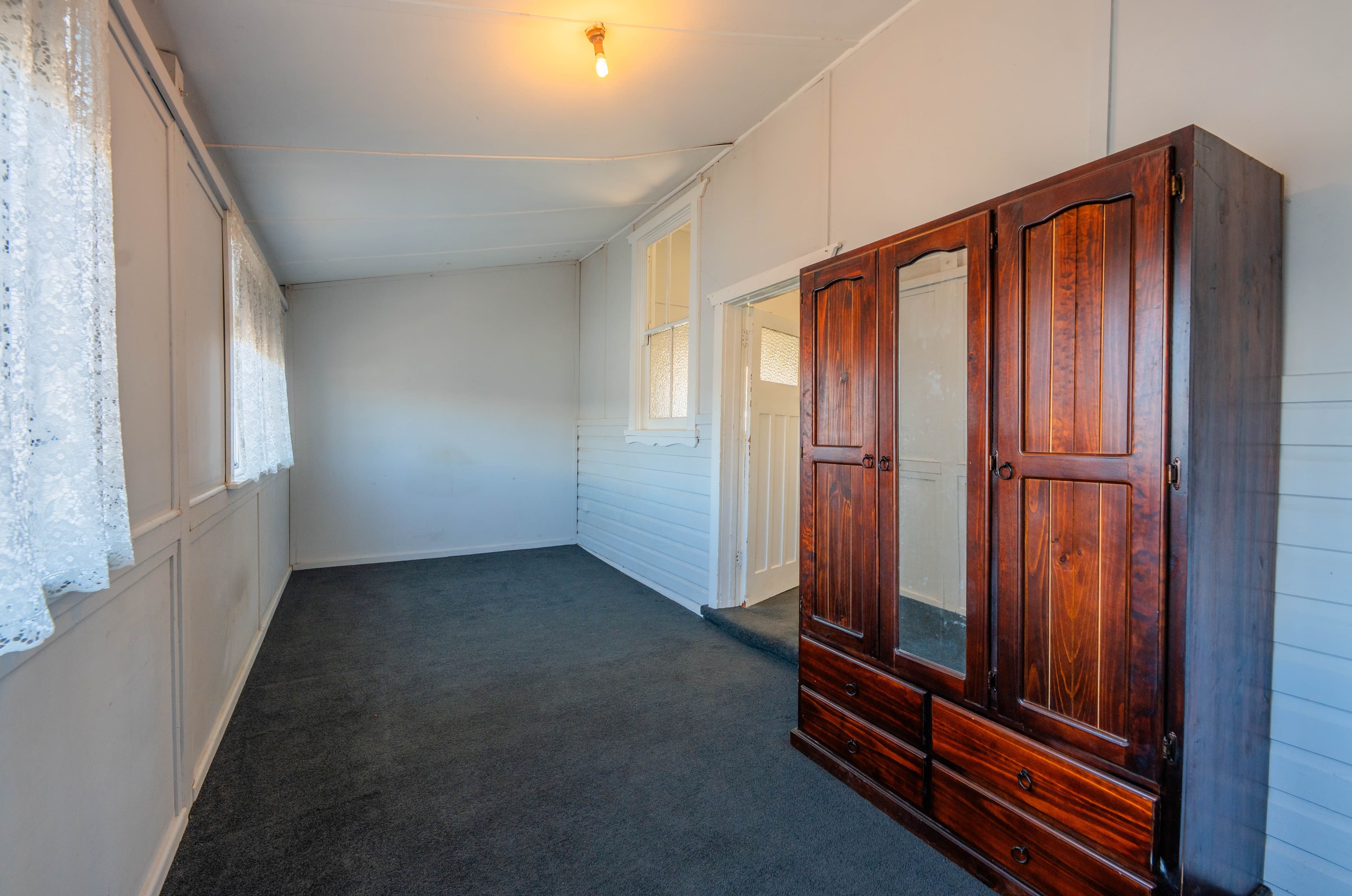 67 Main Street, West Wyalong NSW 2671, West Wyalong - Thumbnail 8