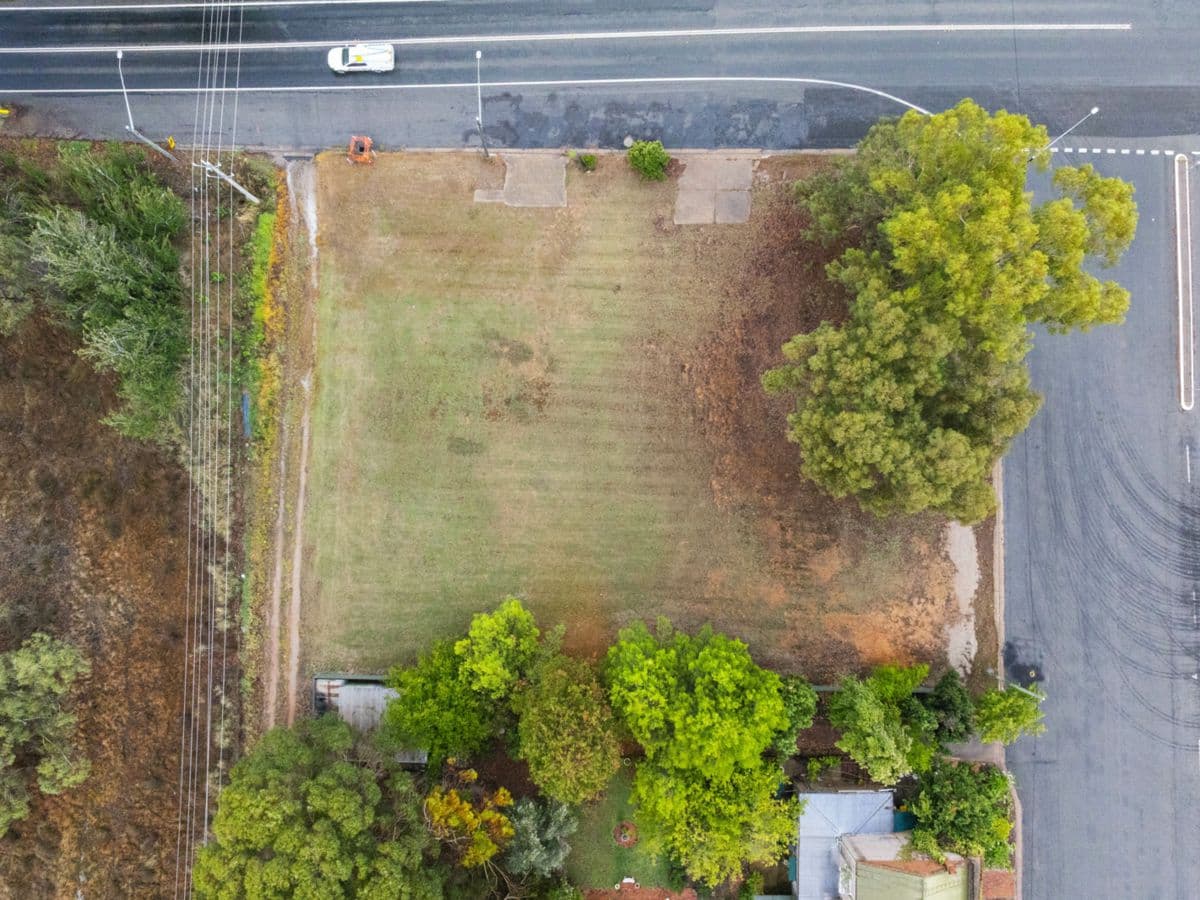 130-132 Larmer Street, NARRANDERA, Narrandera - Thumbnail 3