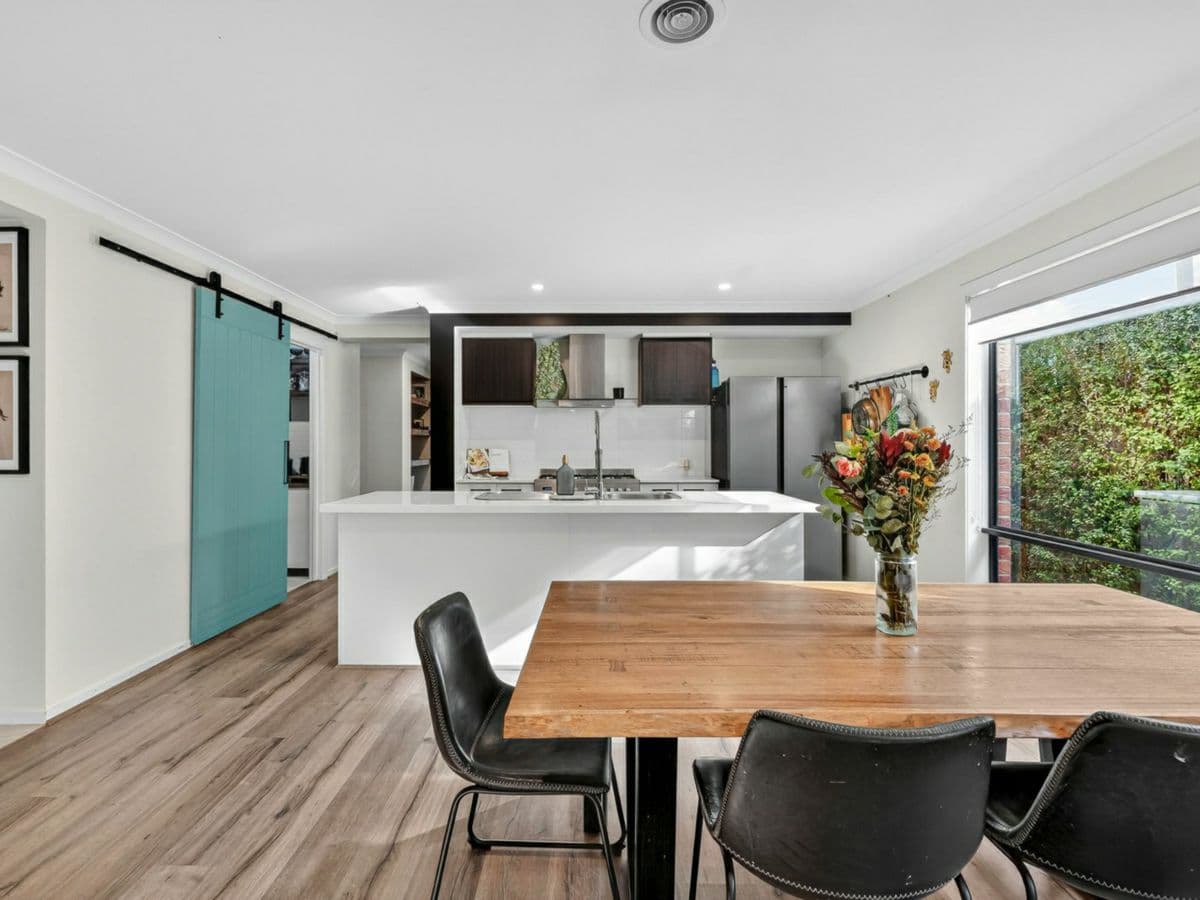 14 Canary Drive, ARMSTRONG CREEK, Armstrong Creek - Thumbnail 3