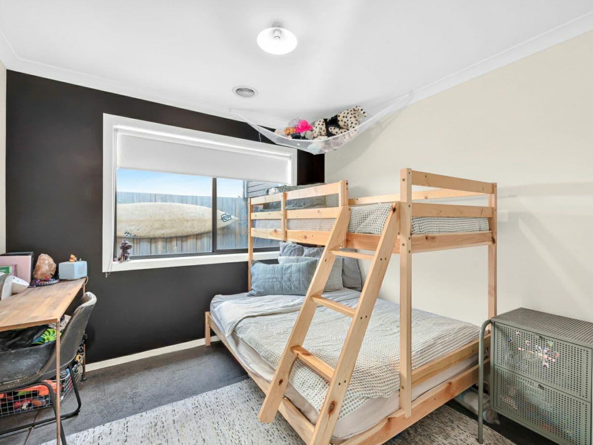 14 Canary Drive, ARMSTRONG CREEK, Armstrong Creek - Thumbnail 8
