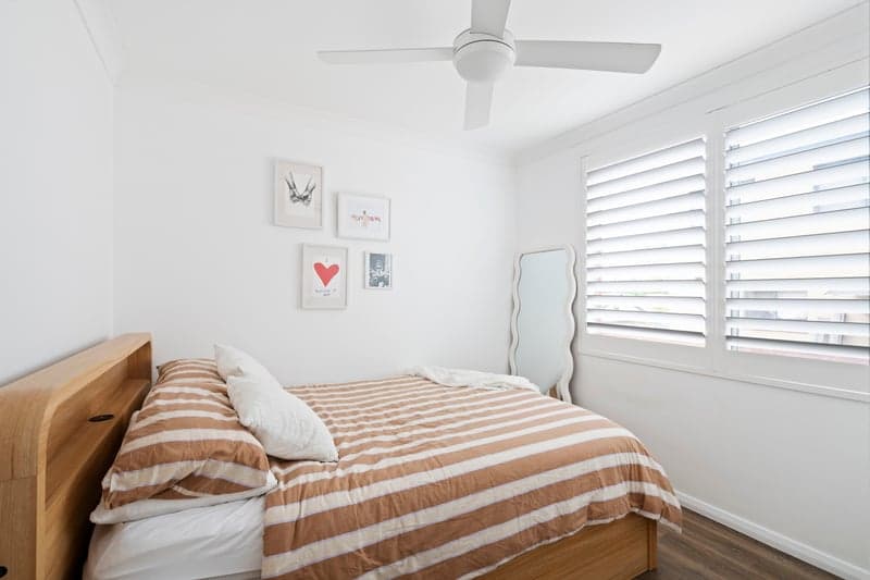 2/16 Wyadra Avenue, Freshwater - Thumbnail 4