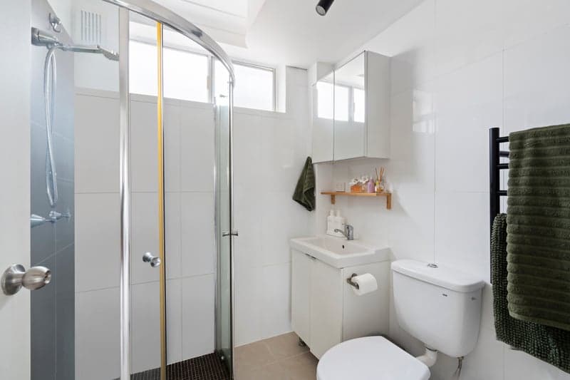 2/16 Wyadra Avenue, Freshwater - Thumbnail 5
