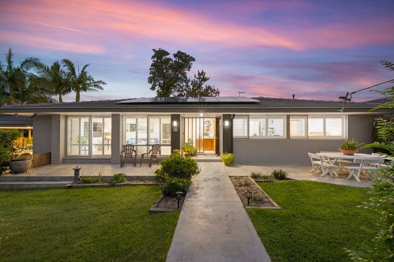 25 Tralee Avenue, Killarney Heights - Image 1