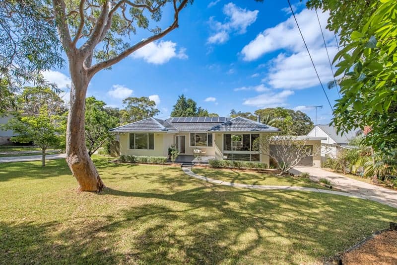 22 Orlando Road, Cromer - Image 1