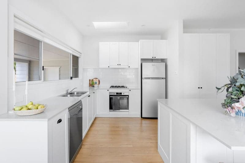 34 Clontarf Street, Seaforth - Thumbnail 3
