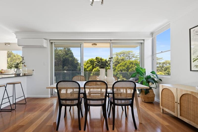 3/20 Birkley Road, Manly - Thumbnail 3