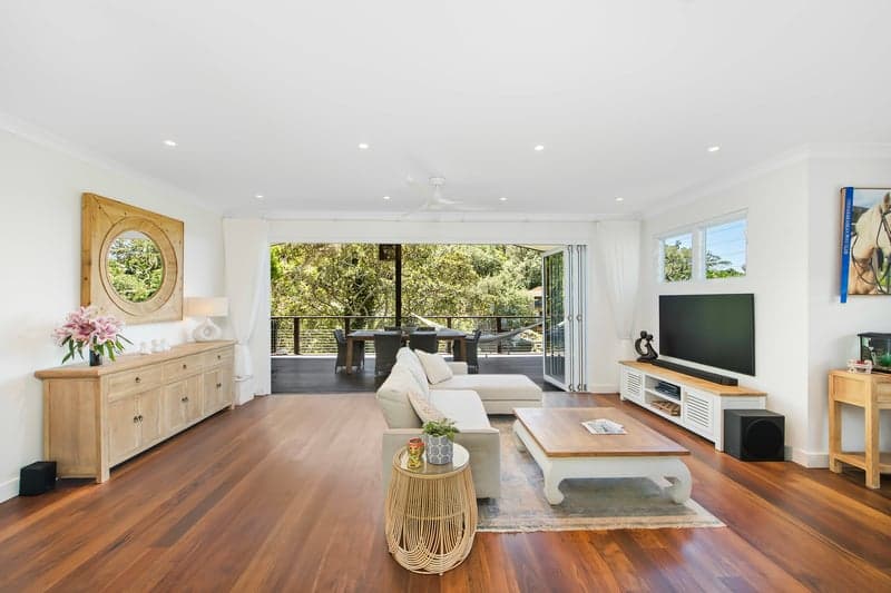 10 Sybil Street, Newport - Thumbnail 8