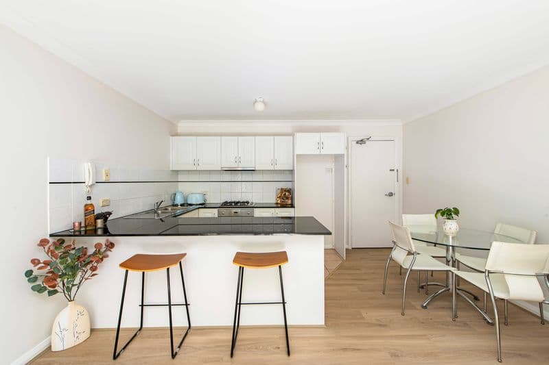 8/6-7 Funda Place, Brookvale - Thumbnail 3
