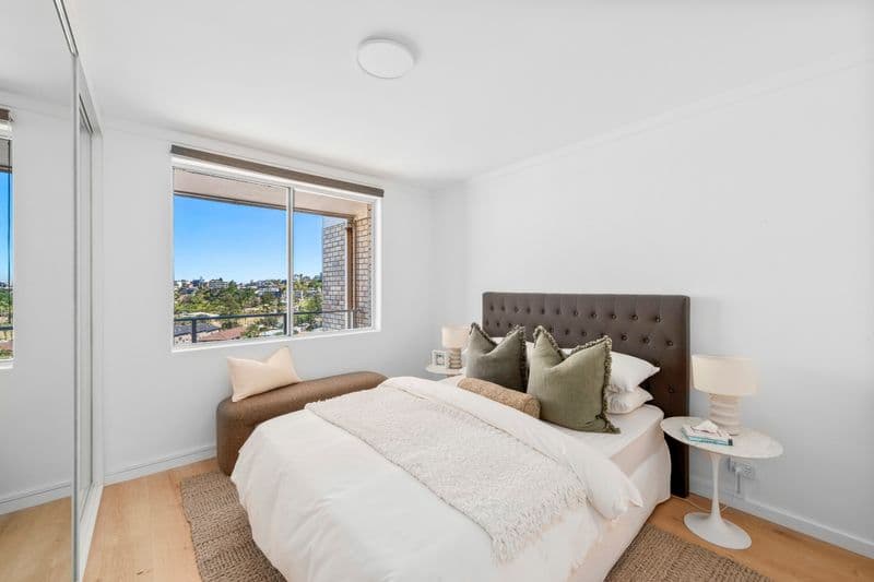 15/40 Evans Street, Freshwater - Thumbnail 6