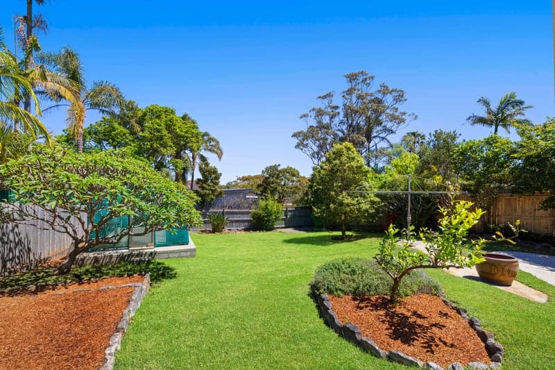 6 Gumbooya Street, Allambie Heights - Thumbnail 2