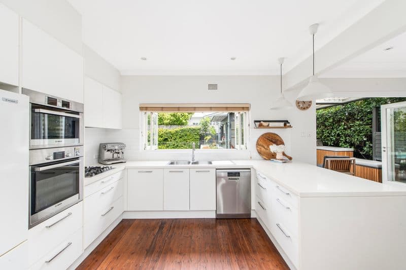 37 Thomas Street, North Manly - Thumbnail 4