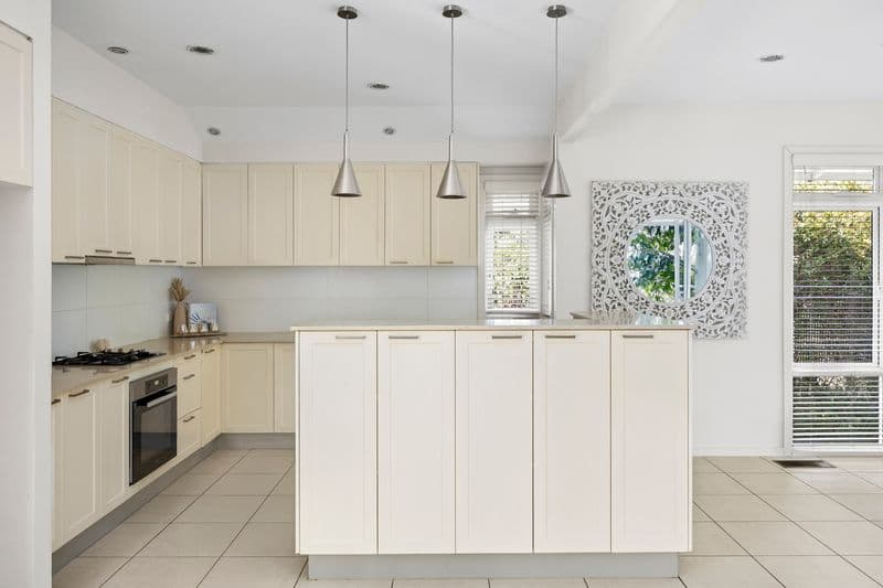 1B Lakeside Crescent, North Manly - Thumbnail 8