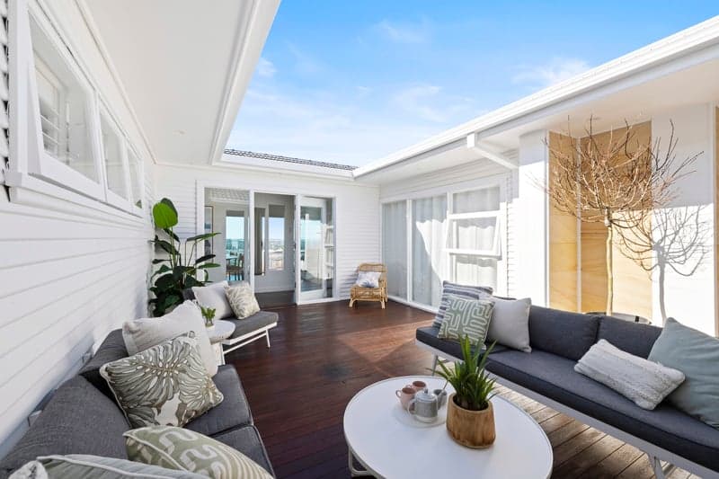 22 Corkery Crescent, Allambie Heights - Thumbnail 4
