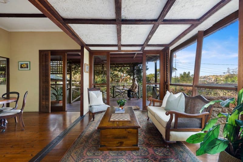 22 Ogilvy Road, Clontarf - Thumbnail 2