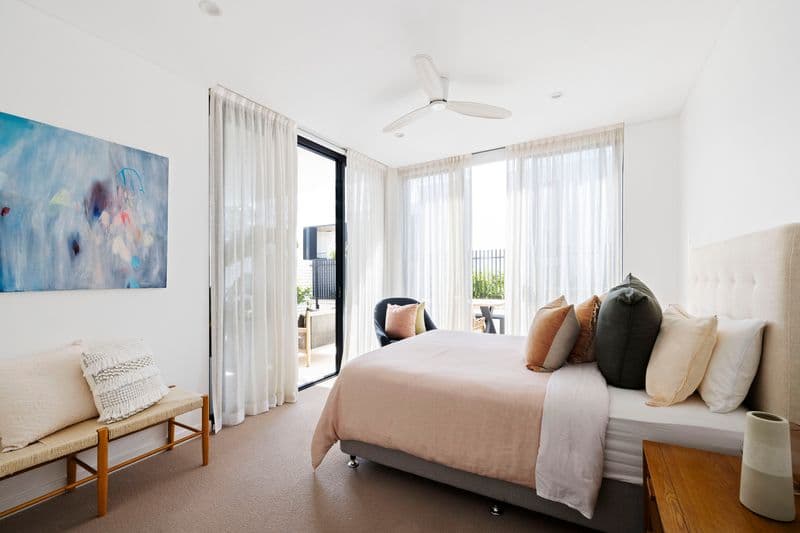105/11 Lawrence Street, Freshwater - Thumbnail 6