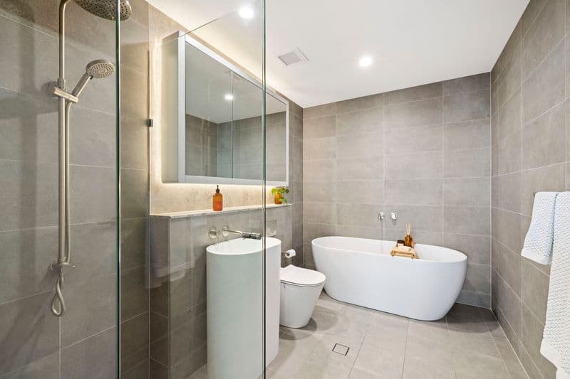 105/11 Lawrence Street, Freshwater - Thumbnail 7