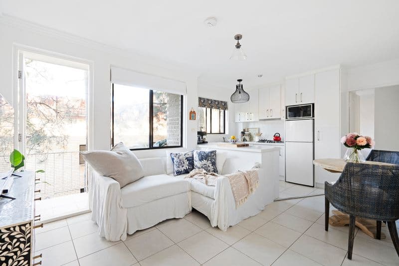 6/24 Jenkins Street, Collaroy - Image 1