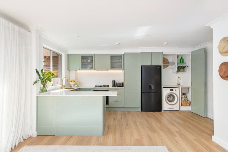 17/55 Wyuna Avenue, Freshwater - Thumbnail 2