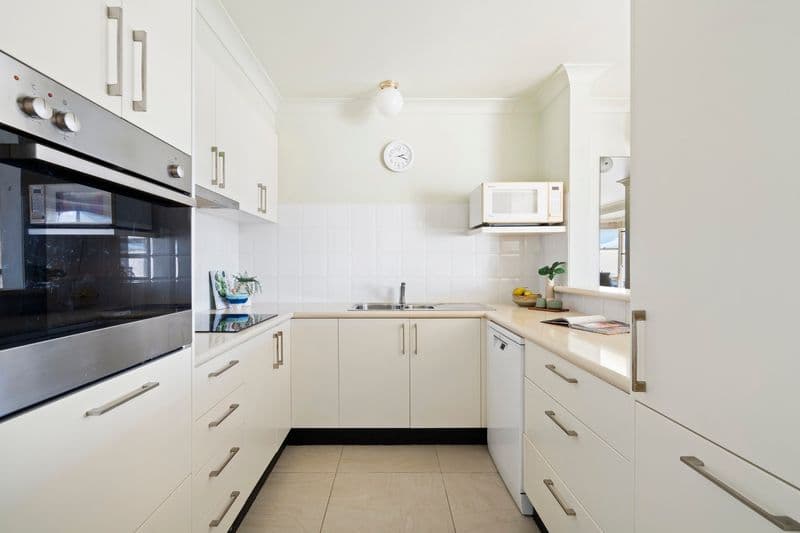 1/190 Sydney Road, Fairlight - Thumbnail 5