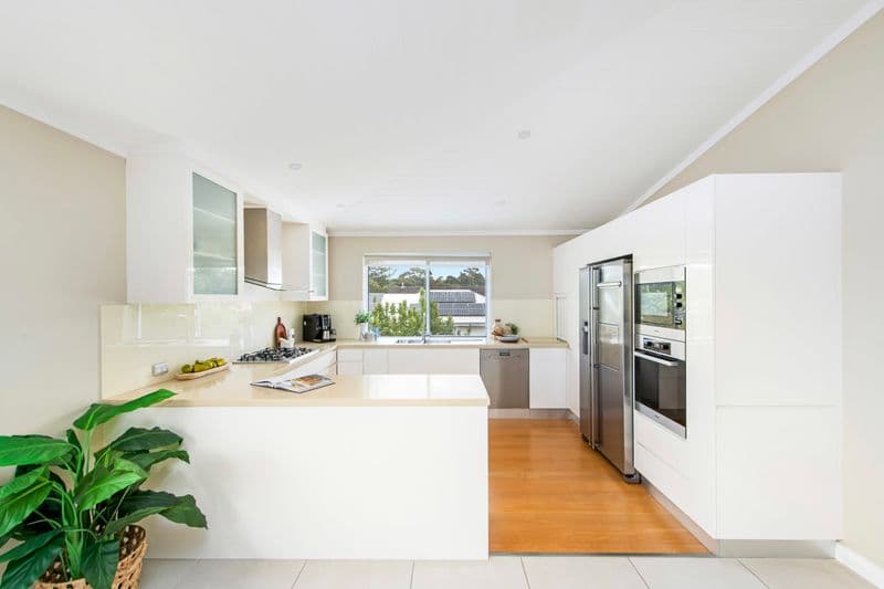 2/52 Albert Street, Freshwater - Thumbnail 6