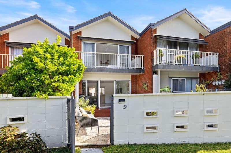 9/82 Soldiers Avenue, Freshwater - Thumbnail 4