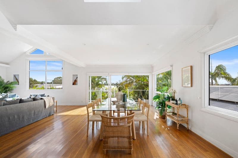 10 Undercliff Road, Freshwater - Thumbnail 5