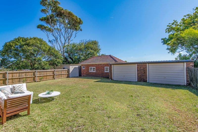 23 McDonald Street, Freshwater - Thumbnail 7