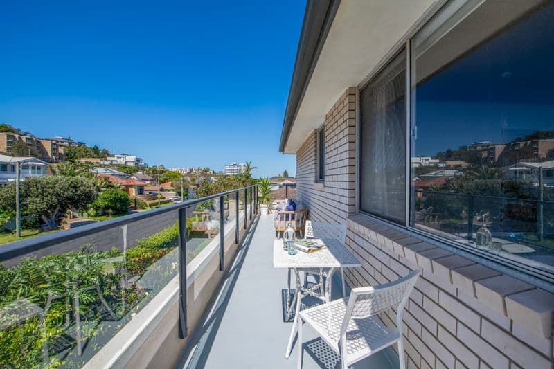 3/15 Ocean View Road, Freshwater - Thumbnail 2