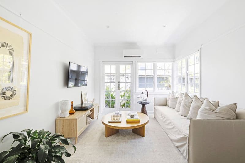 31 Smith Street, Manly - Thumbnail 3