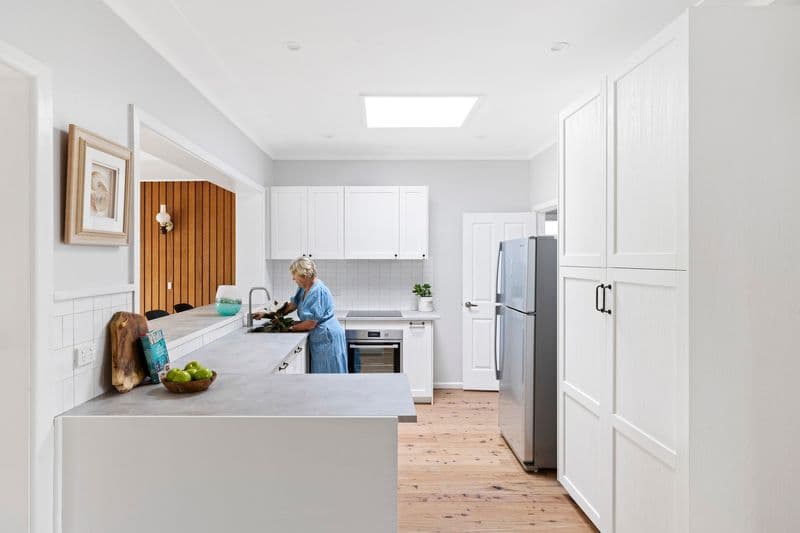 7 Robyn Avenue, Frenchs Forest - Thumbnail 4