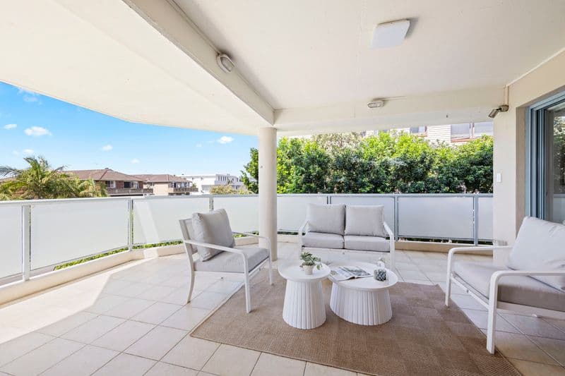 6/73, Dee Why - Image 1