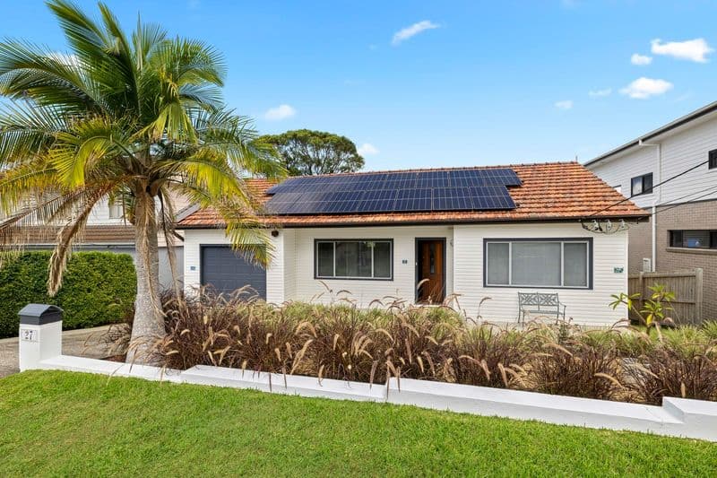 27 Roosevelt Avenue, Allambie Heights - Image 1