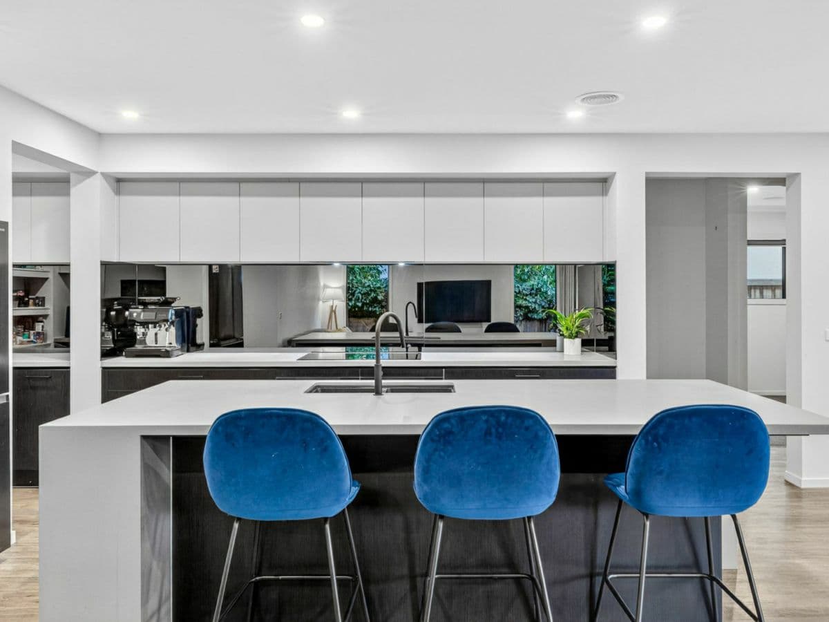 15 Penedrel Drive, MOUNT DUNEED, Mount Duneed - Thumbnail 8