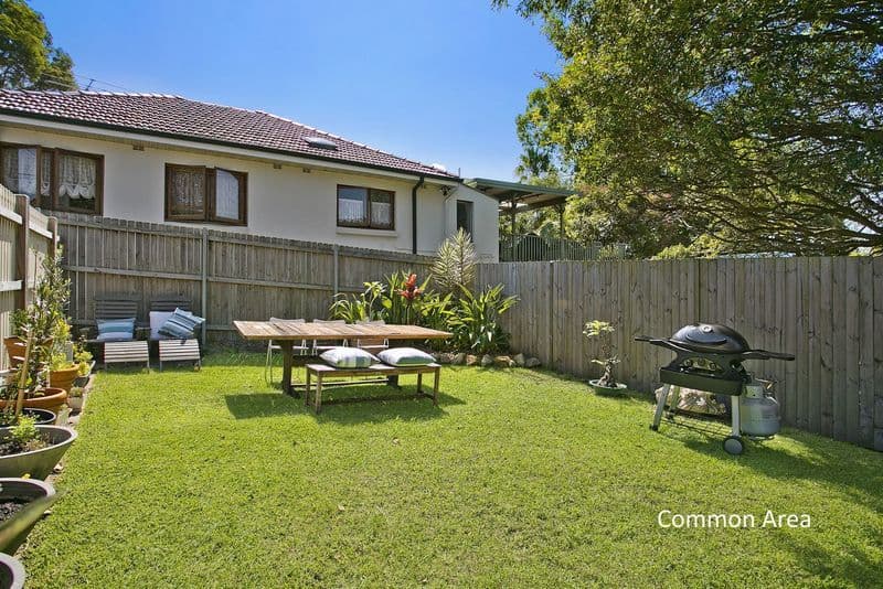 6/78 Harbord Road, Freshwater - Thumbnail 2