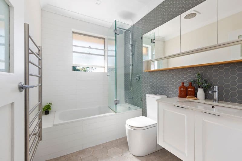 6/78 Harbord Road, Freshwater - Thumbnail 7