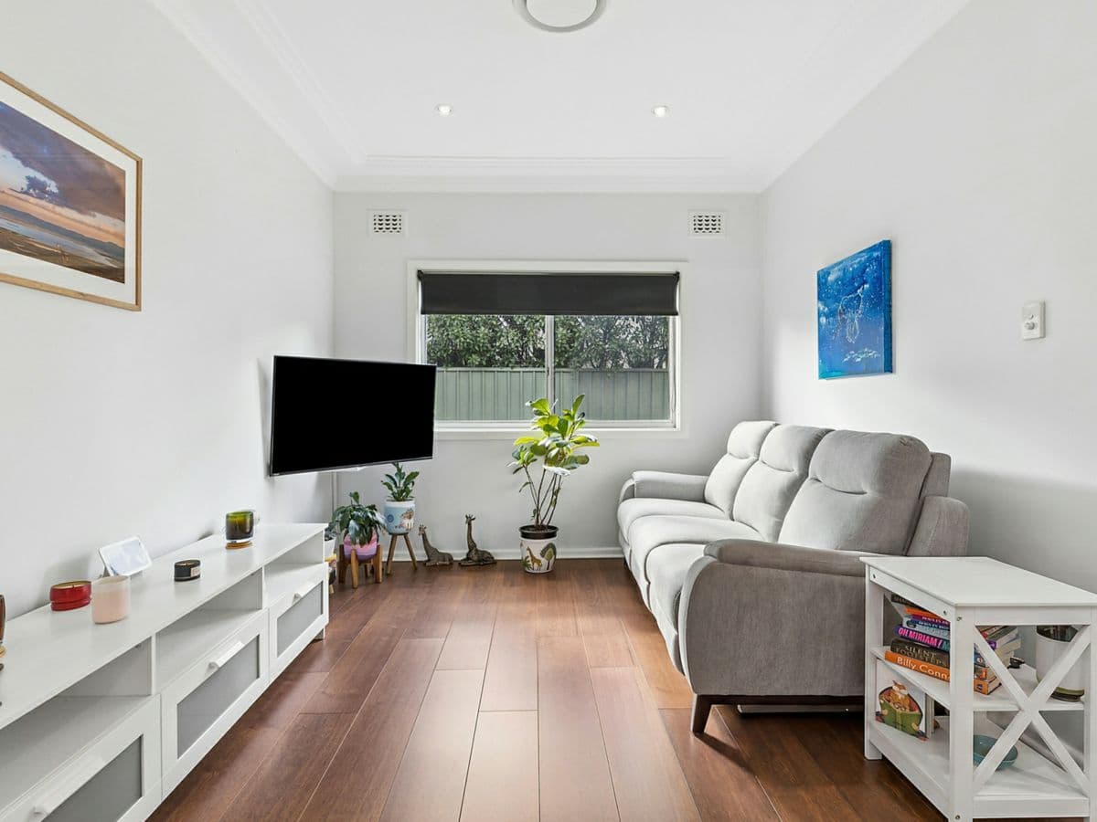 47 Gibson Avenue, PADSTOW, Padstow - Thumbnail 3