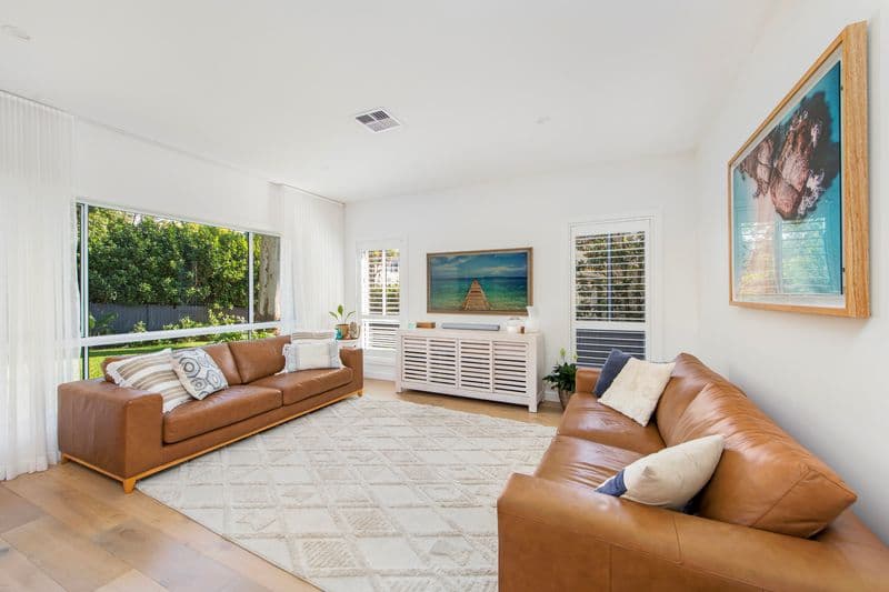 17 Darmour Avenue, Allambie Heights - Thumbnail 3