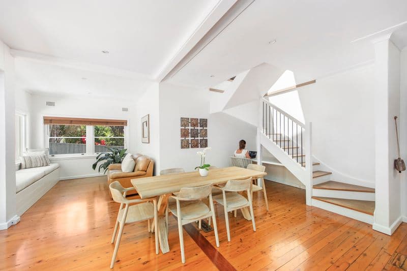 17 Waratah Street, Freshwater - Thumbnail 5
