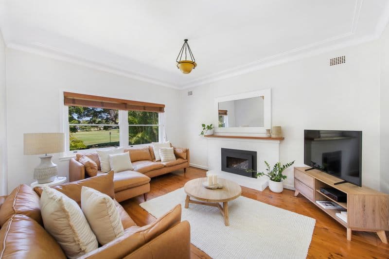 17 Waratah Street, Freshwater - Thumbnail 6