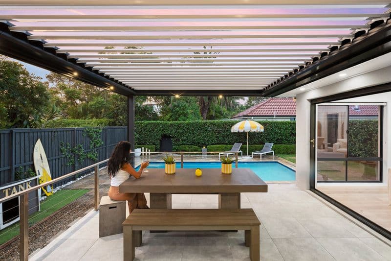 10 Lakeside Crescent, North Manly - Thumbnail 2