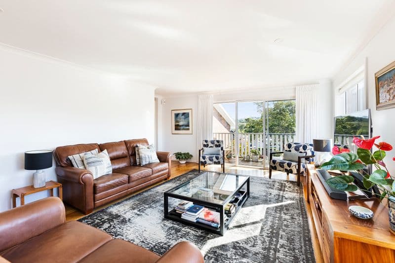 52 Brighton Street, Freshwater - Thumbnail 5