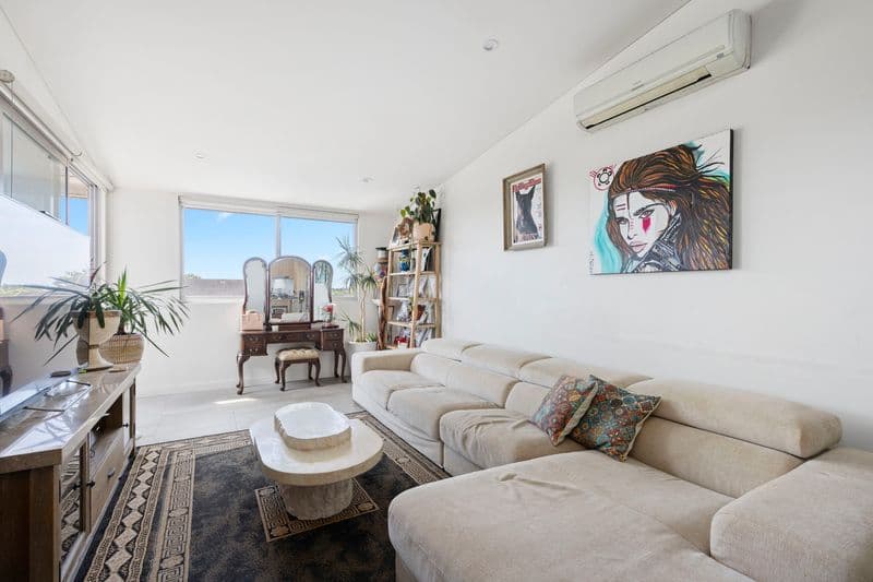 16/301-303 Condamine Street, Manly Vale - Image 1