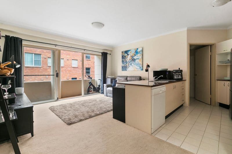 3/6-10 Boronia Street, Dee Why - Thumbnail 3
