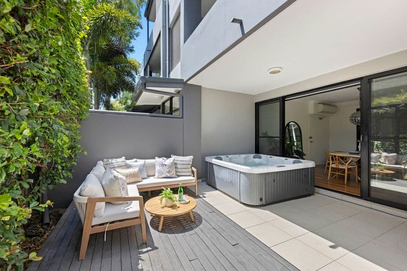1/22 Westminster Avenue, Dee Why - Image 1