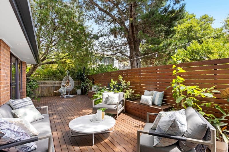 2 Peronne Parade, Allambie Heights - Thumbnail 2